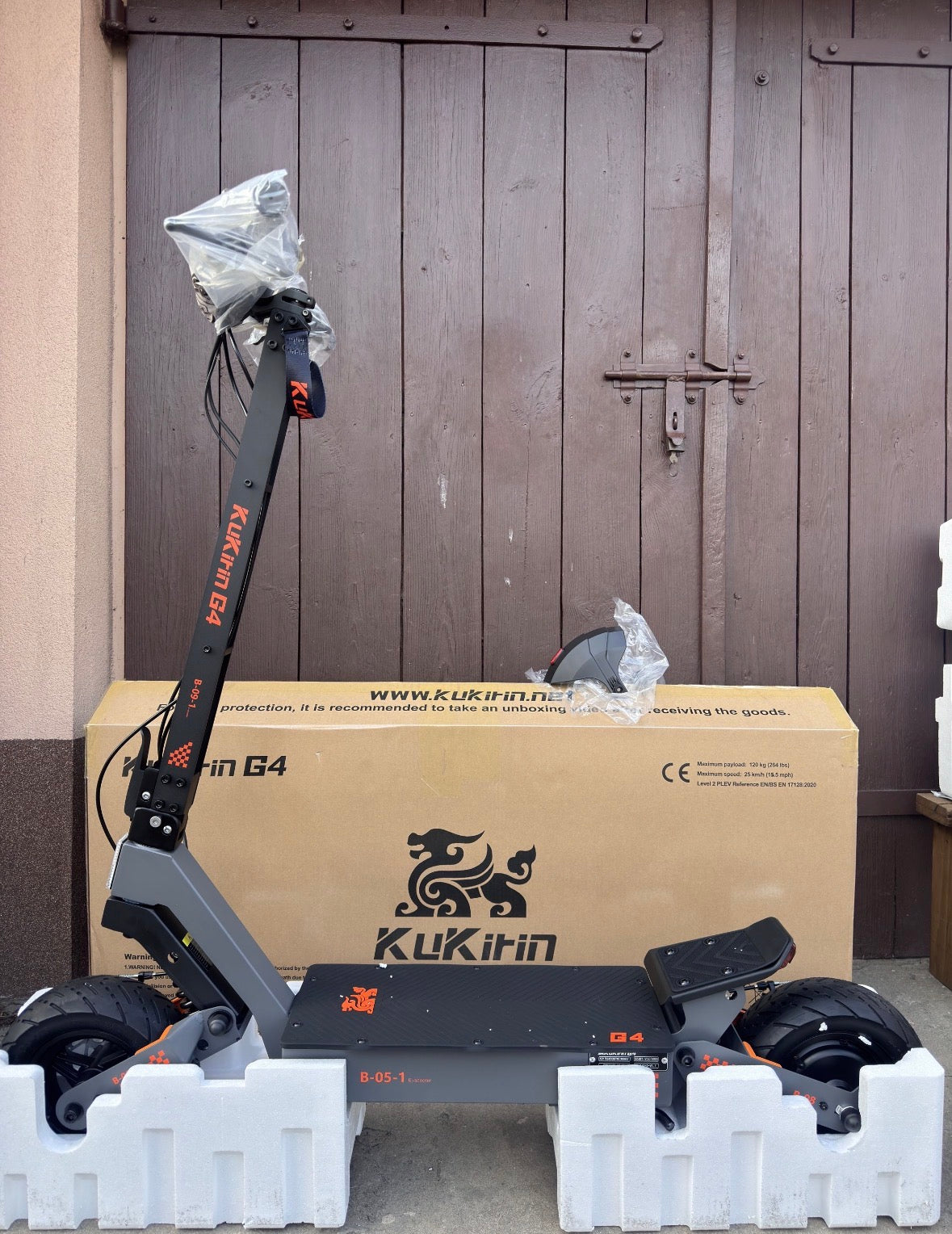 Kukirin g4